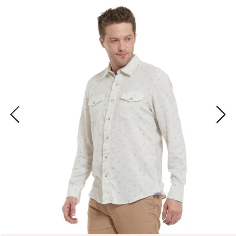 Grayers Throwing Axe Print Twill Button Down Shirt Oatmeal Men’s Size XL